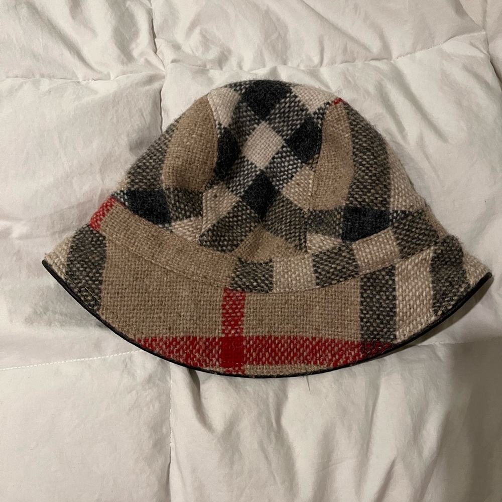 Burberry Plaid wool Hat